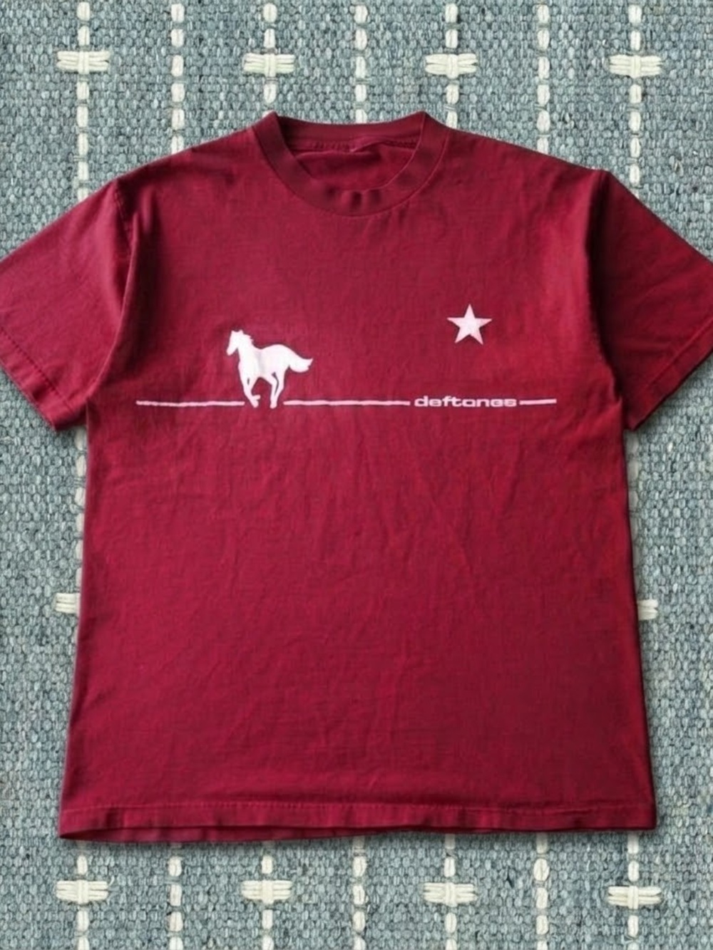 Gildan Burgundy Crew Neck Tee with White Horse & Star Graphic
